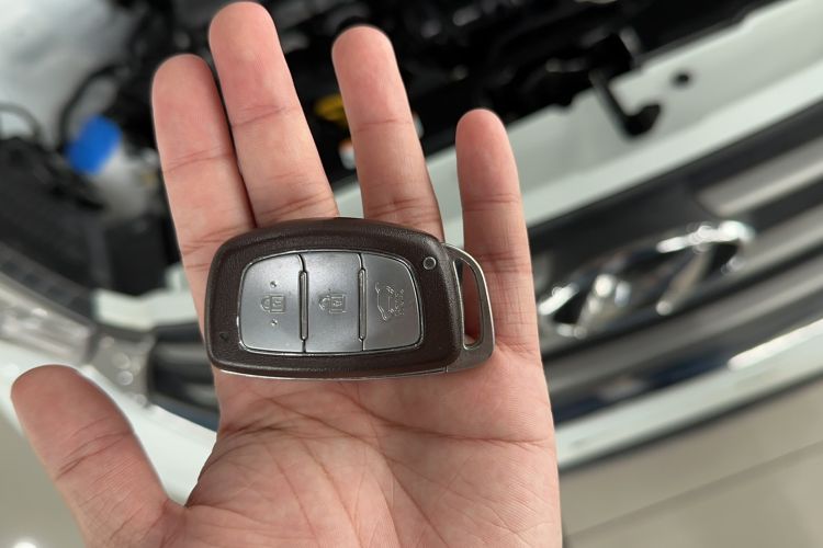Used Hyundai ix25 2017 1.6L Automatic Smart Version Vehicle Key