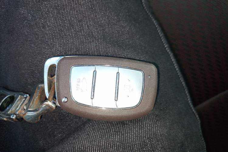 Used Hyundai ix25 2017 1.4T Automatic Smart Version Vehicle Key