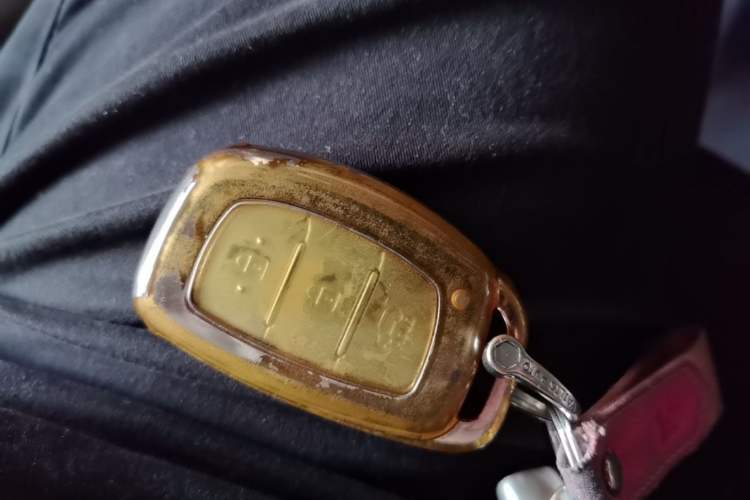 Used Hyundai ix25 2017 1.6L Automatic Smart Version Vehicle Key