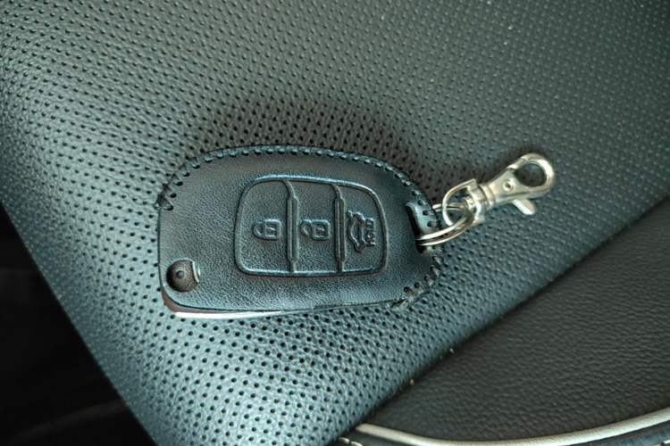 Used Hyundai ix25 2017 1.6L Automatic Smart Version Vehicle Key