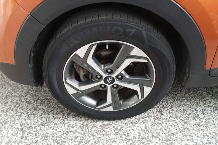 Used Hyundai ix25 2017 1.6L Automatic Smart Version Exterior 4