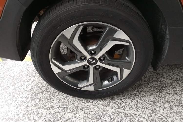 Used Hyundai ix25 2017 1.6L Automatic Smart Version Exterior 5