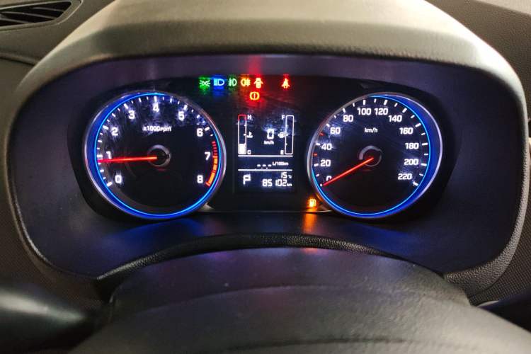 Used Hyundai ix25 2017 1.6L Automatic Smart Version Instrument Cluster