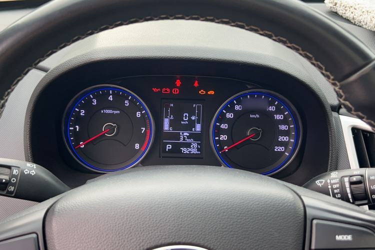 Used Hyundai ix25 2017 1.6L Automatic Smart Version Instrument Cluster