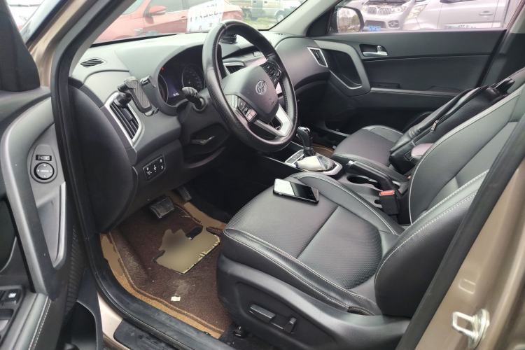 Used Hyundai ix25 2017 1.6L Automatic Smart Version Left Front Seat
