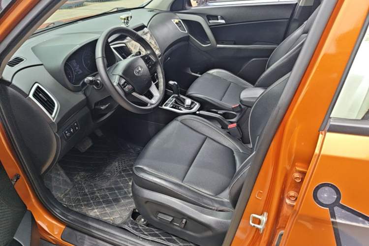 Used Hyundai ix25 2017 1.6L Automatic Smart Version Left Front Seat