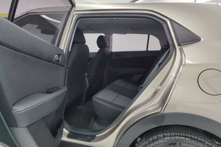 Used Hyundai ix25 2017 1.6L Manual Fashion Model Left Rear Seat
