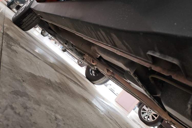 Used Hyundai ix25 2017 1.6L Automatic Smart Version Left Side Sill