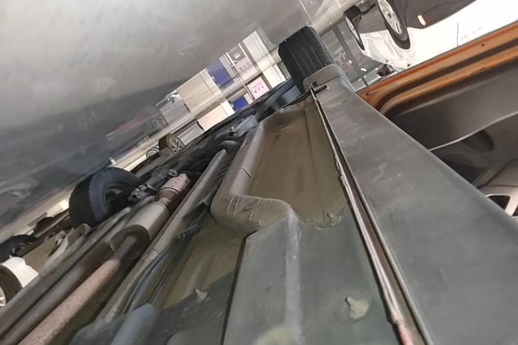 Used Hyundai ix25 2017 1.6L Automatic Smart Version Left Side Sill