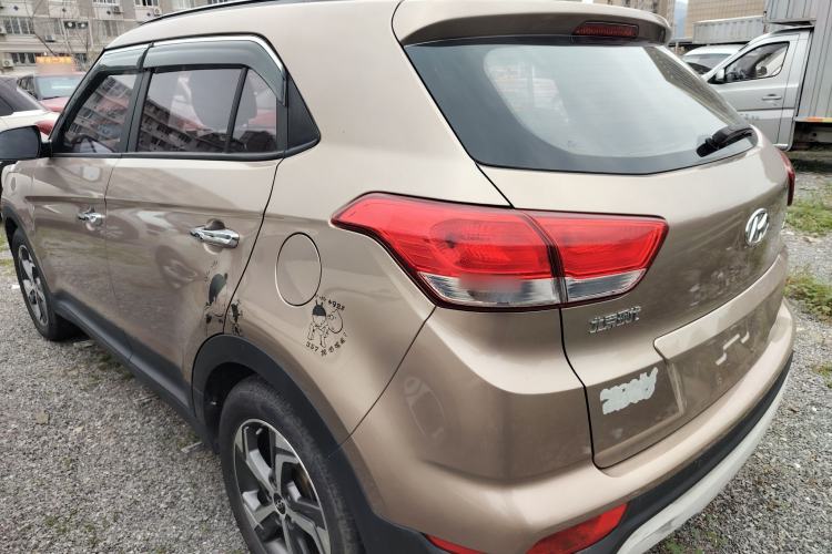Used Hyundai ix25 2017 1.6L Automatic Smart Version Rear Left 45 Deg