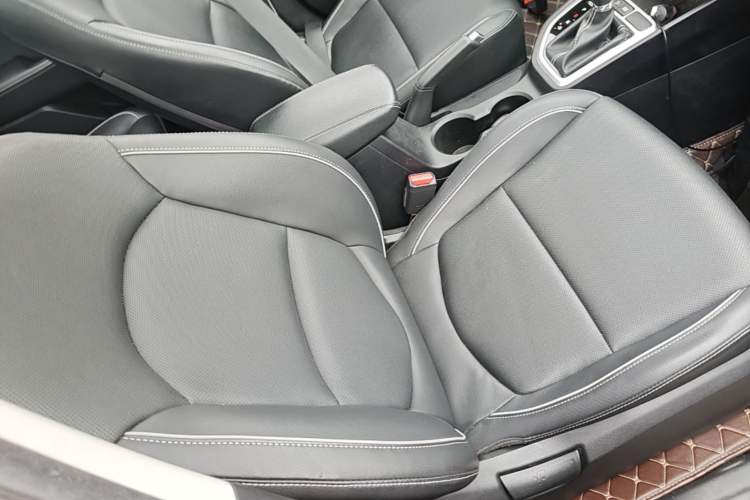Used Hyundai ix25 2017 1.6L Automatic Smart Version Right Front Seat