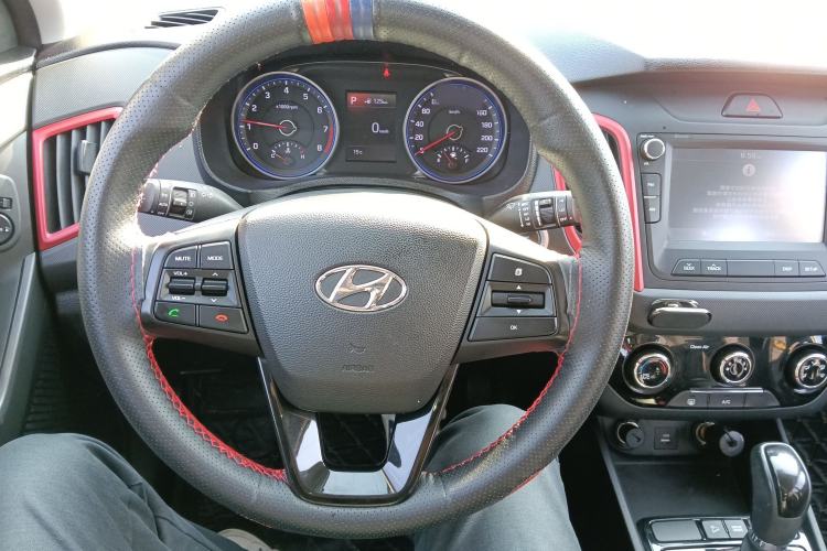 Used Hyundai ix25 2017 1.4T Automatic Smart Version Steering Wheel