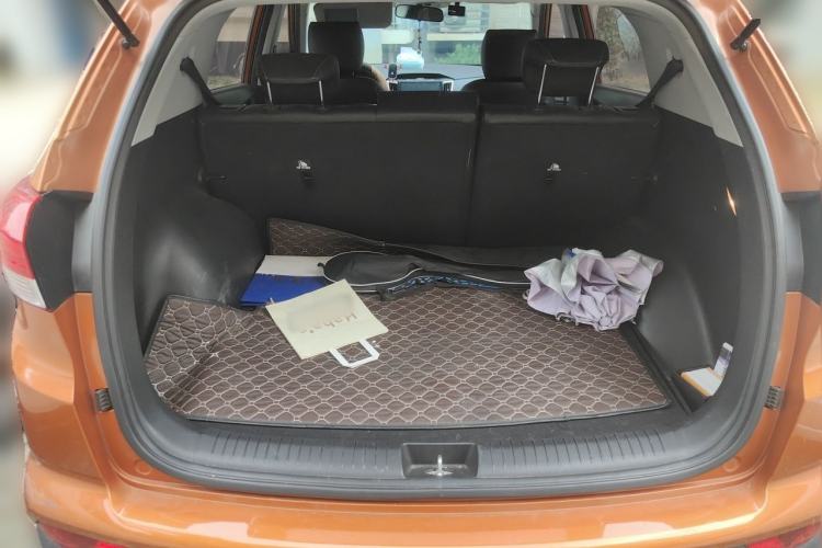 Used Hyundai ix25 2017 1.6L Automatic Smart Version Trunk