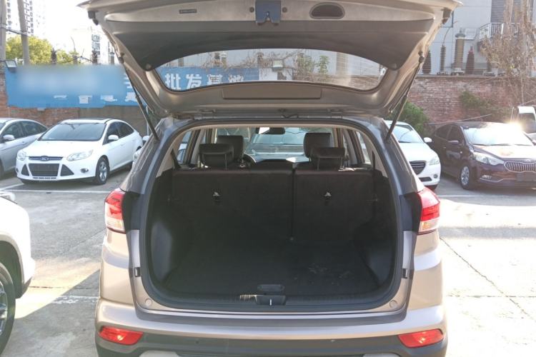 Used Hyundai ix25 2017 1.4T Automatic Smart Version Trunk