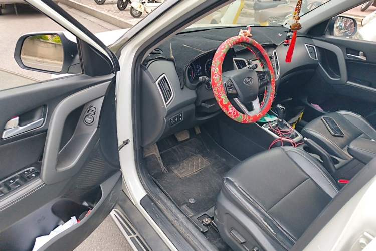 Used Hyundai ix25 2019 1.6L Automatic Smart Edition Commemorative Version Driver Seat