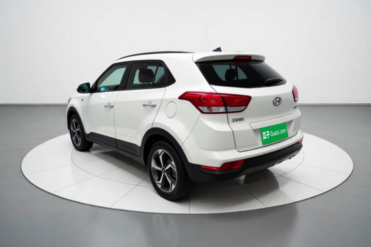 Used Hyundai ix25 2019 1.6L Automatic Smart Edition Commemorative Version Exterior 3