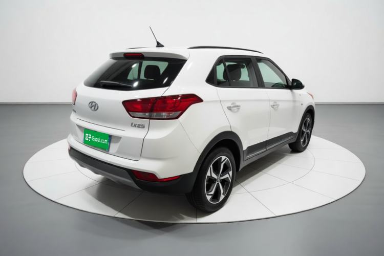 Used Hyundai ix25 2019 1.6L Automatic Smart Edition Commemorative Version Exterior 5