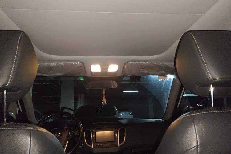 Used Hyundai ix25 2019 1.6L Automatic Smart Edition Commemorative Version Headliner