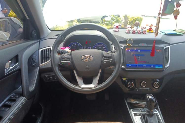 Used Hyundai ix25 2019 1.6L Automatic Smart Edition Commemorative Version Steering Wheel