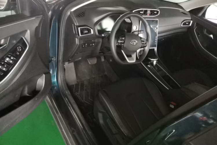 Used Hyundai ix25 2020 1.5L CVT GLS Smart Model Driver Seat