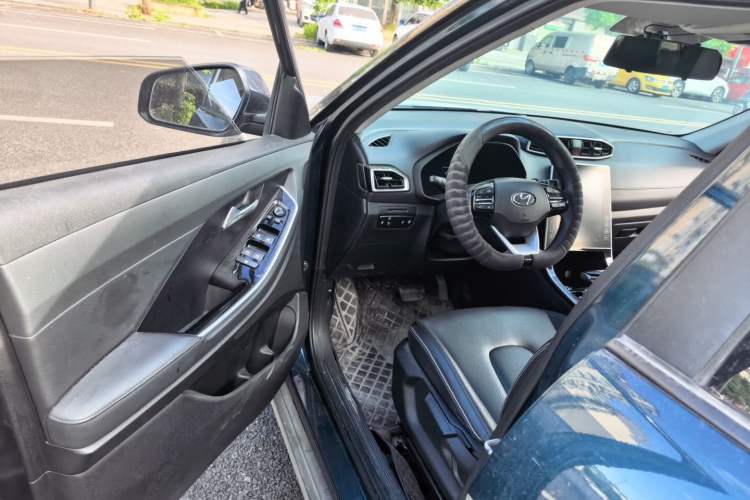 Used Hyundai ix25 2020 1.5L CVT DLX Prestige Version Driver Seat
