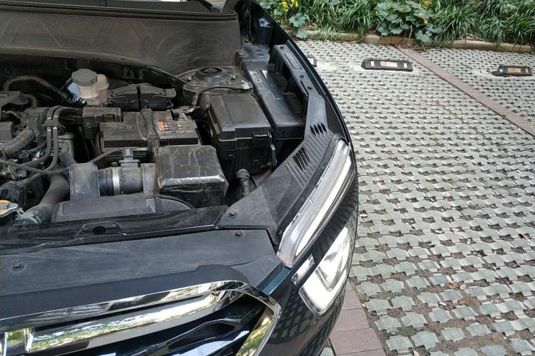 Used Hyundai ix25 2020 1.5L CVT GLS Smart Model Engine Bay Left
