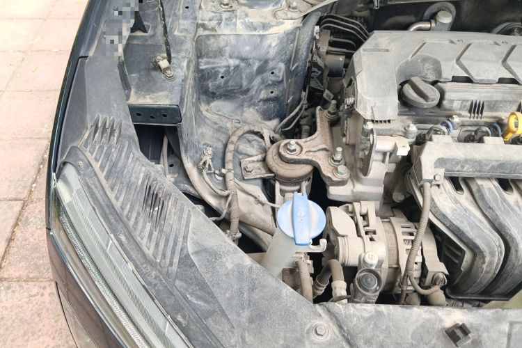 Used Hyundai ix25 2020 1.5L CVT GLS Smart Model Engine Bay Right