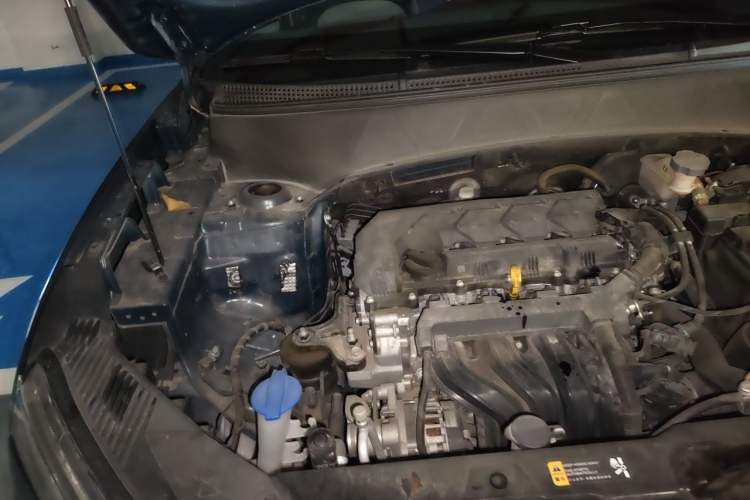 Used Hyundai ix25 2020 1.5L CVT GLS Smart Model Engine Bay Right