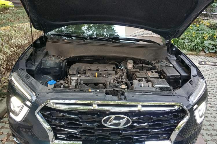 Used Hyundai ix25 2020 1.5L CVT GLS Smart Model Engine Bay