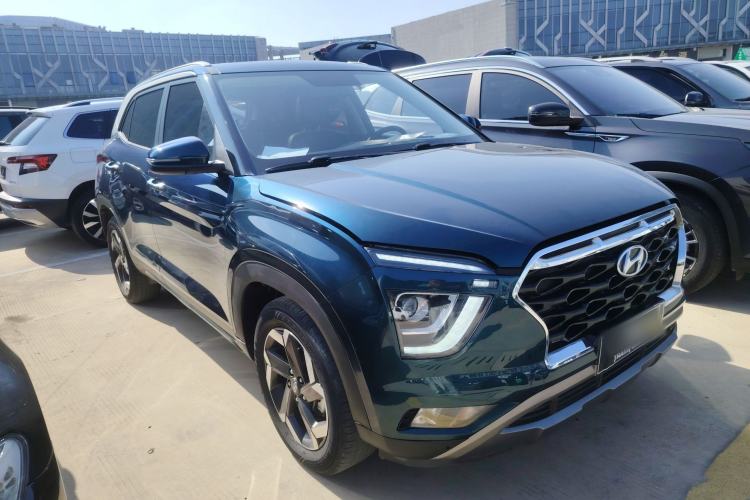 Used Hyundai ix25 2020 1.5L CVT GLS Smart Model Front Right 45 Deg