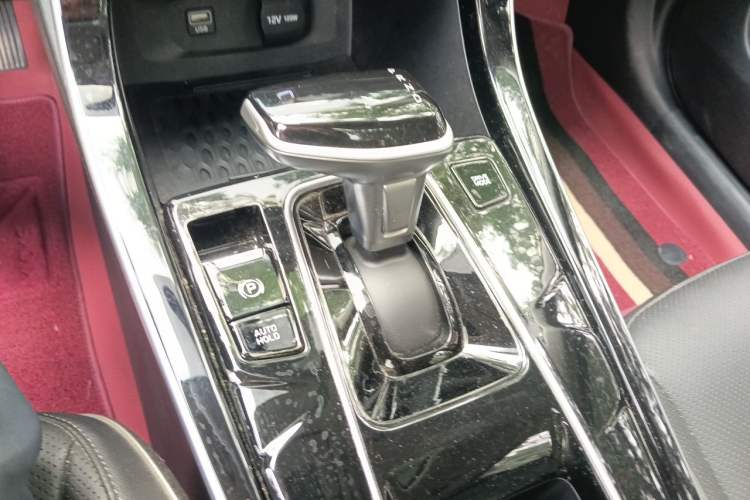 Used Hyundai ix25 2020 1.5L CVT GLS Smart Model Gear Lever