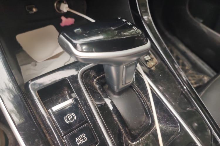 Used Hyundai ix25 2020 1.5L CVT GLS Smart Model Gear Lever