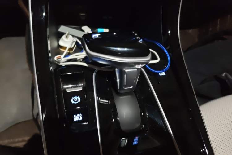 Used Hyundai ix25 2020 1.5L CVT GLS Smart Model Gear Lever