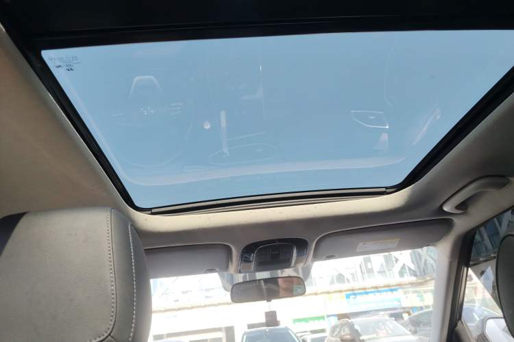 Used Hyundai ix25 2020 1.5L CVT GLS Smart Model Headliner