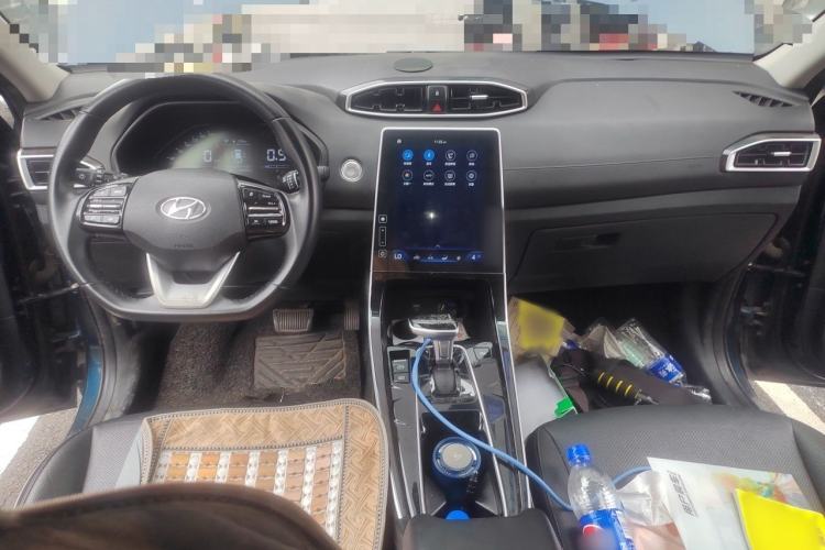 Used Hyundai ix25 2020 1.5L CVT DLX Prestige Version Interior 2