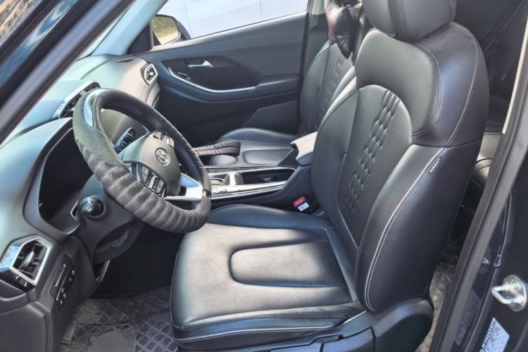 Used Hyundai ix25 2020 1.5L CVT DLX Prestige Version Left Front Seat