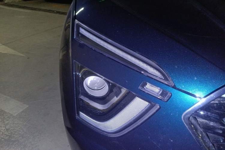 Used Hyundai ix25 2020 1.5L CVT GLS Smart Model Right Front Headlight