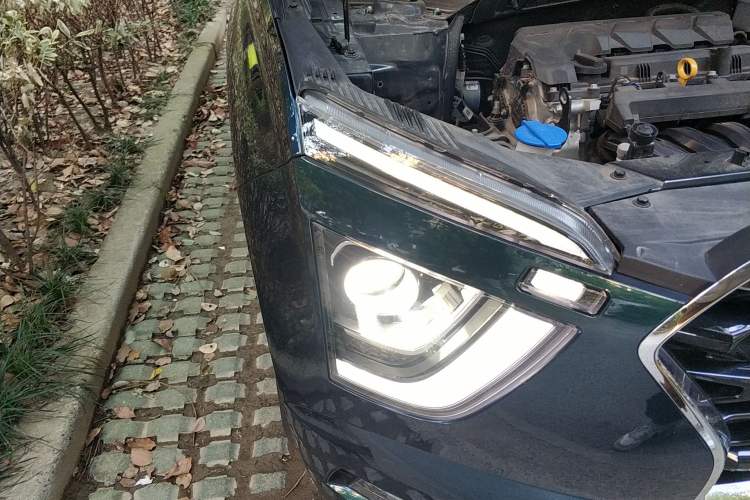 Used Hyundai ix25 2020 1.5L CVT GLS Smart Model Right Front Headlight