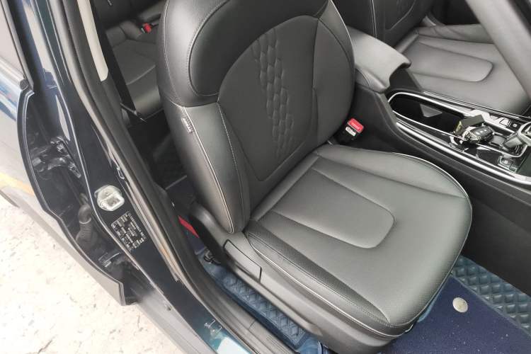 Used Hyundai ix25 2020 1.5L CVT GLS Smart Model Right Front Seat