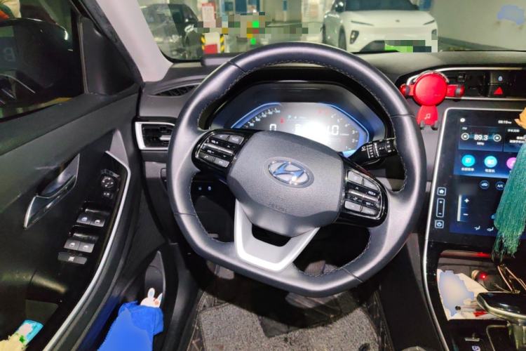 Used Hyundai ix25 2020 1.5L CVT GLS Smart Model Steering Wheel