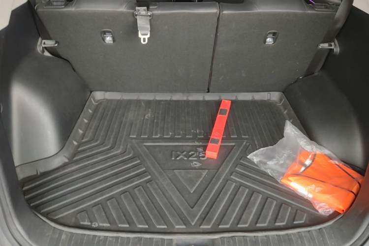 Used Hyundai ix25 2020 1.5L CVT GLS Smart Model Trunk