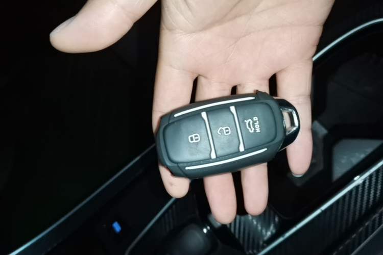 Used Hyundai ix25 2020 1.5L CVT GLS Smart Model Vehicle Key