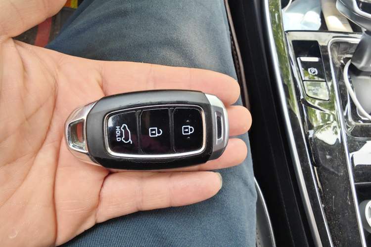Used Hyundai ix25 2020 1.5L CVT GLS Smart Model Vehicle Key
