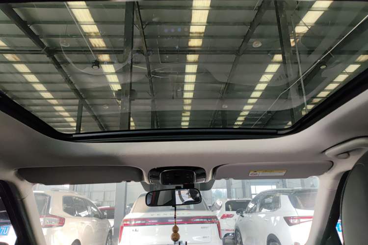 Used Hyundai ix25 2020 1.5L CVT DLX Prestige Version Headliner