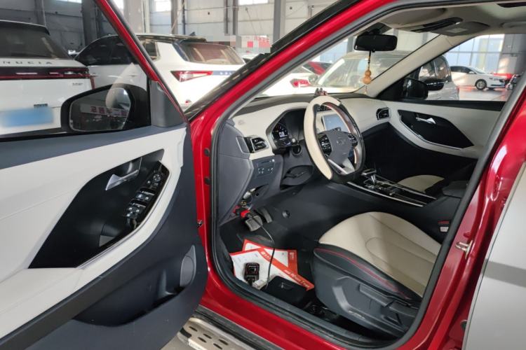 Used Hyundai ix25 2020 1.5L CVT DLX Prestige Version Interior 3
