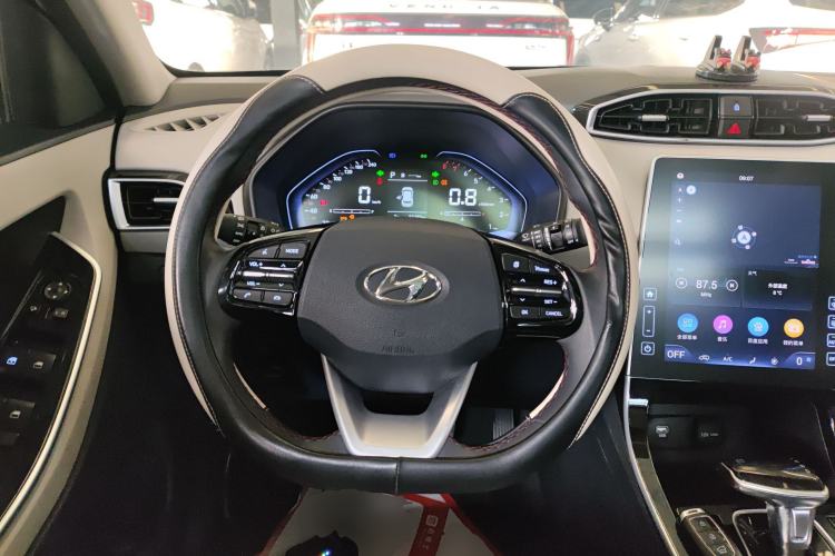 Used Hyundai ix25 2020 1.5L CVT DLX Prestige Version Steering Wheel