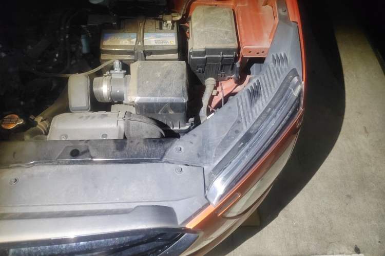 Used Hyundai ix25 2020 1.5L CVT GLS Smart Model Engine Bay Left