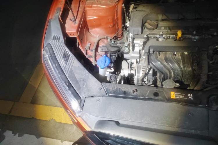 Used Hyundai ix25 2020 1.5L CVT GLS Smart Model Engine Bay Right