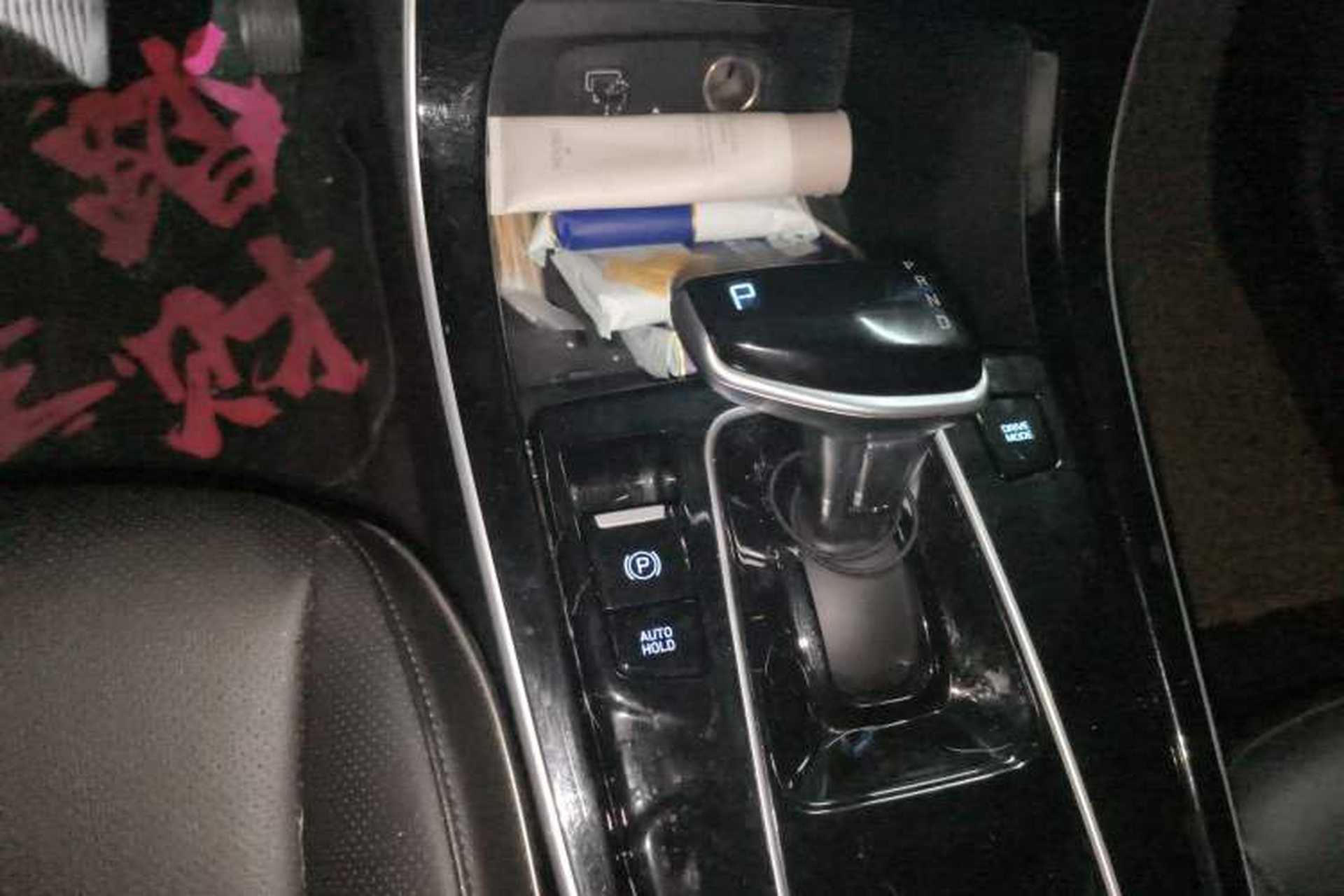 Used Hyundai ix25 2020 1.5L CVT GLS Smart Model Gear Lever