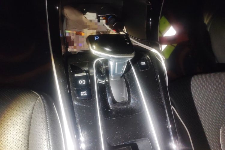 Used Hyundai ix25 2020 1.5L CVT GLS Smart Model Gear Lever